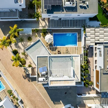 Villa Elite Blu By Ezoria