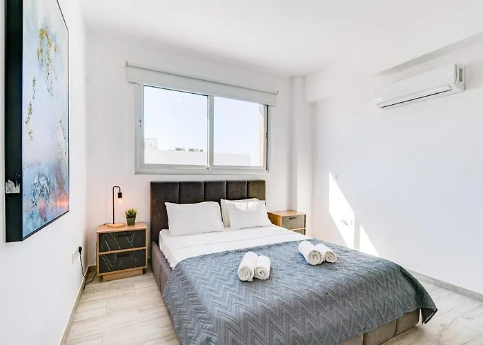 Elite Blu By Ezoria וילה איה נאפה